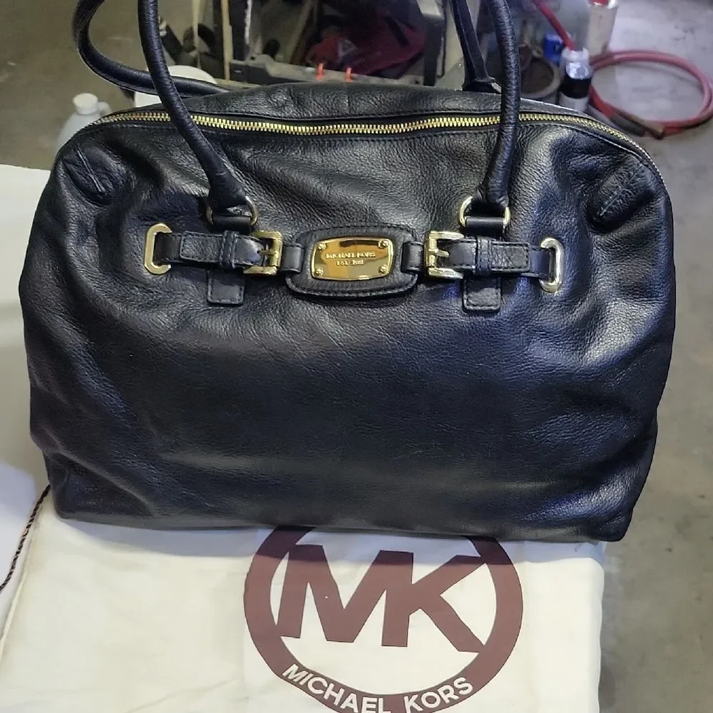 NWT Michael Kors Hamilton Weekender Black Leather Shoulder Bag with Gold Accents